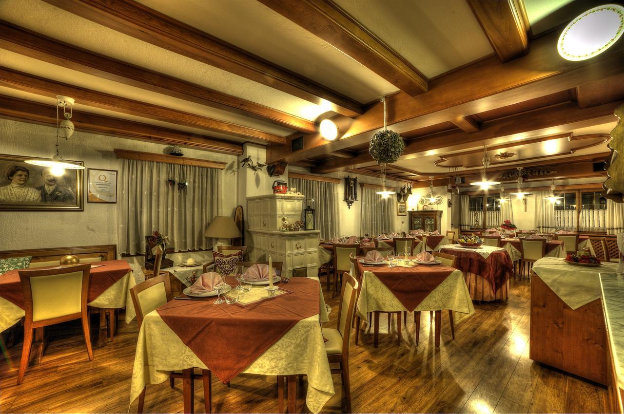 ספאדה Albergo Venezia מראה חיצוני תמונה